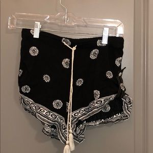 Black and white linen shorts